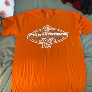 Sec Tennessee shirt.